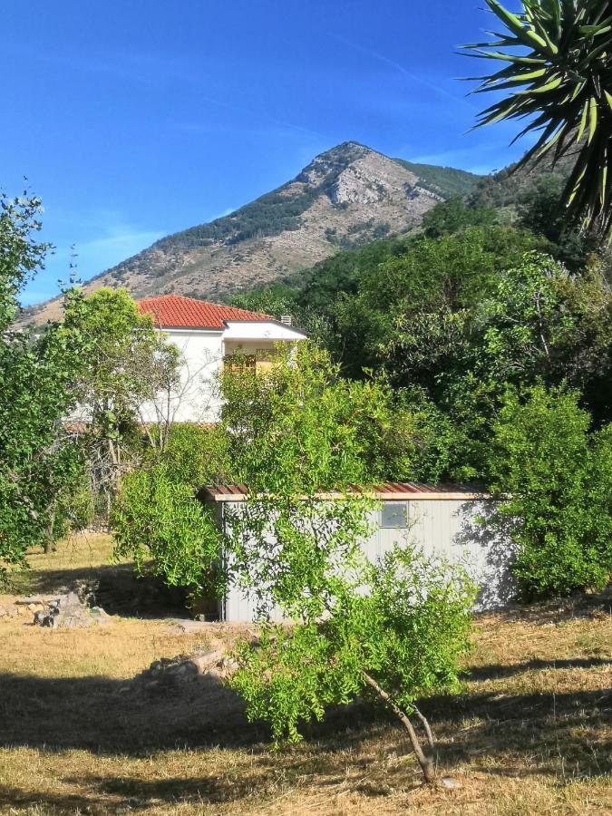 Appartamento Serenella Maenza Exterior photo